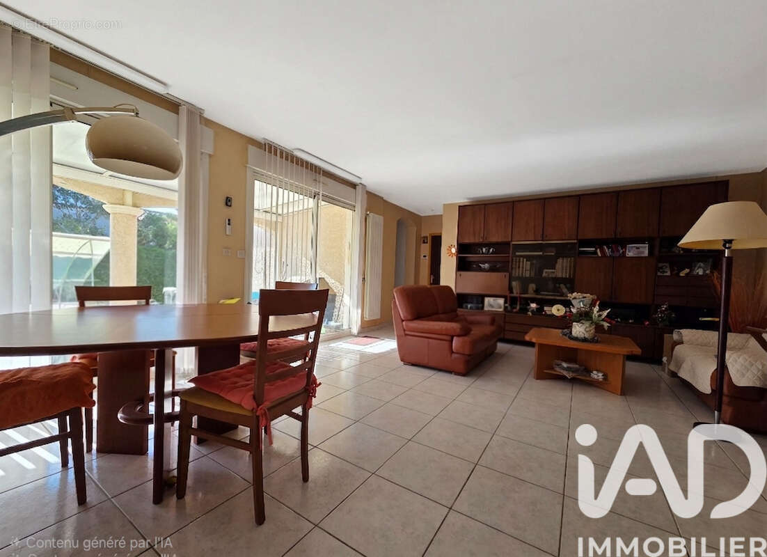 Photo 4 - Maison à LATTES