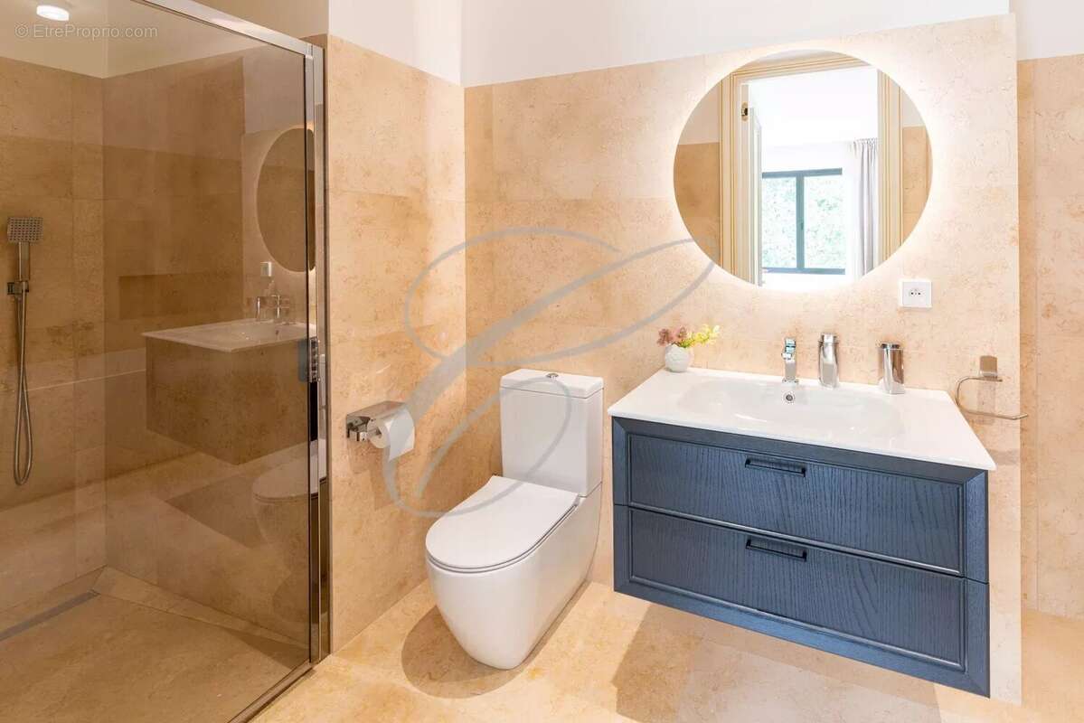 Maison à ROQUEBRUNE-CAP-MARTIN