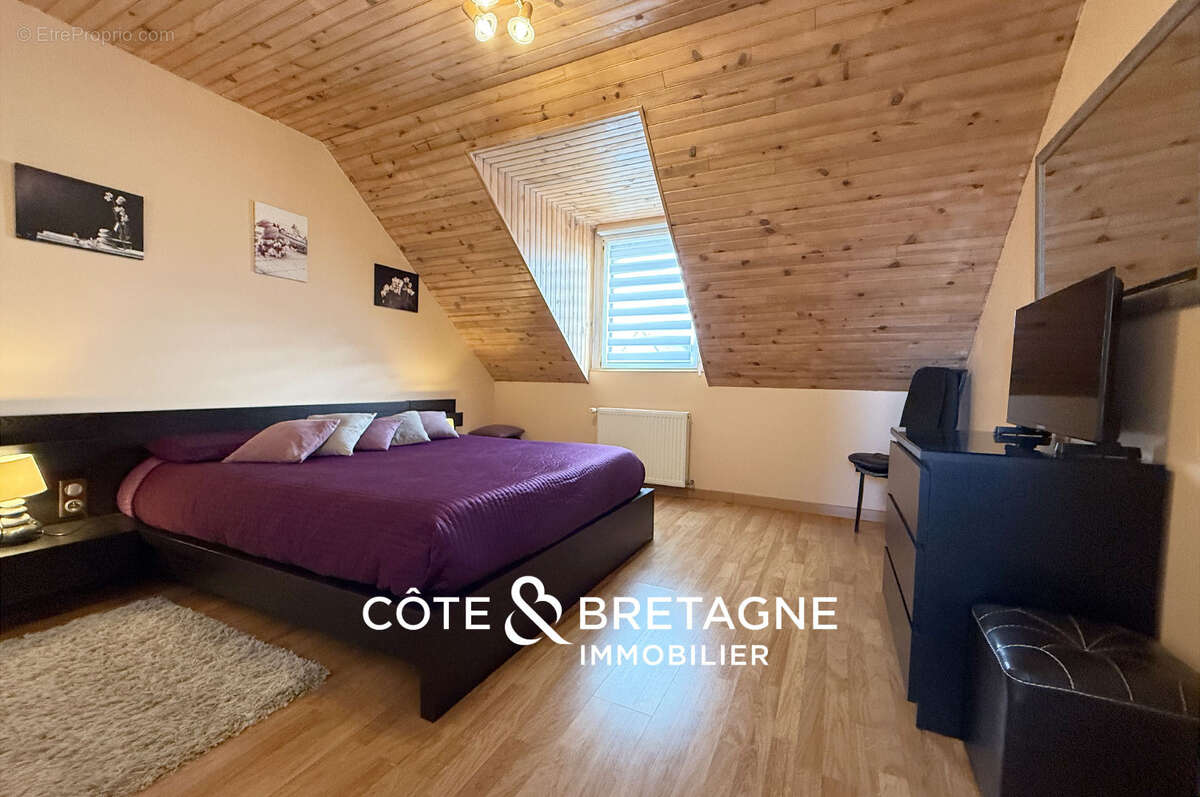 Maison à LANVOLLON