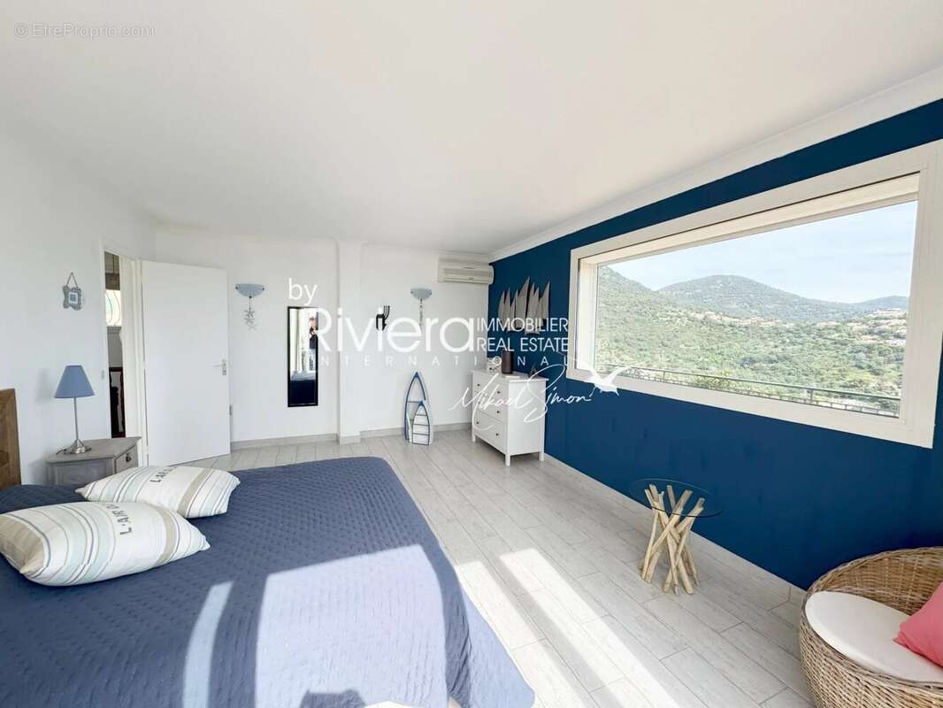 Maison à CAVALAIRE-SUR-MER