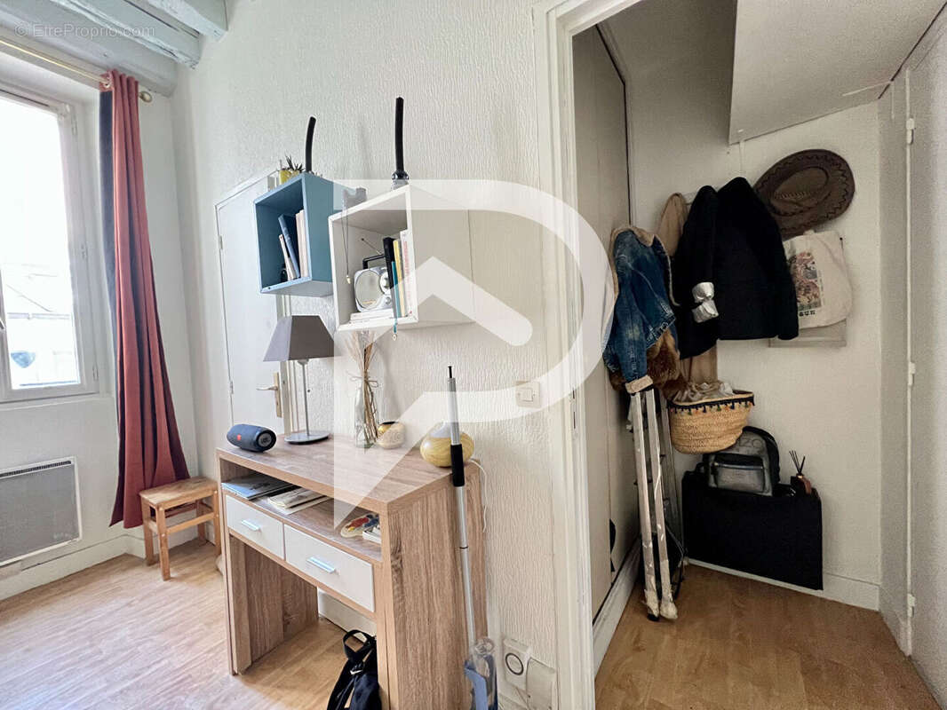 Appartement à PARIS-3E