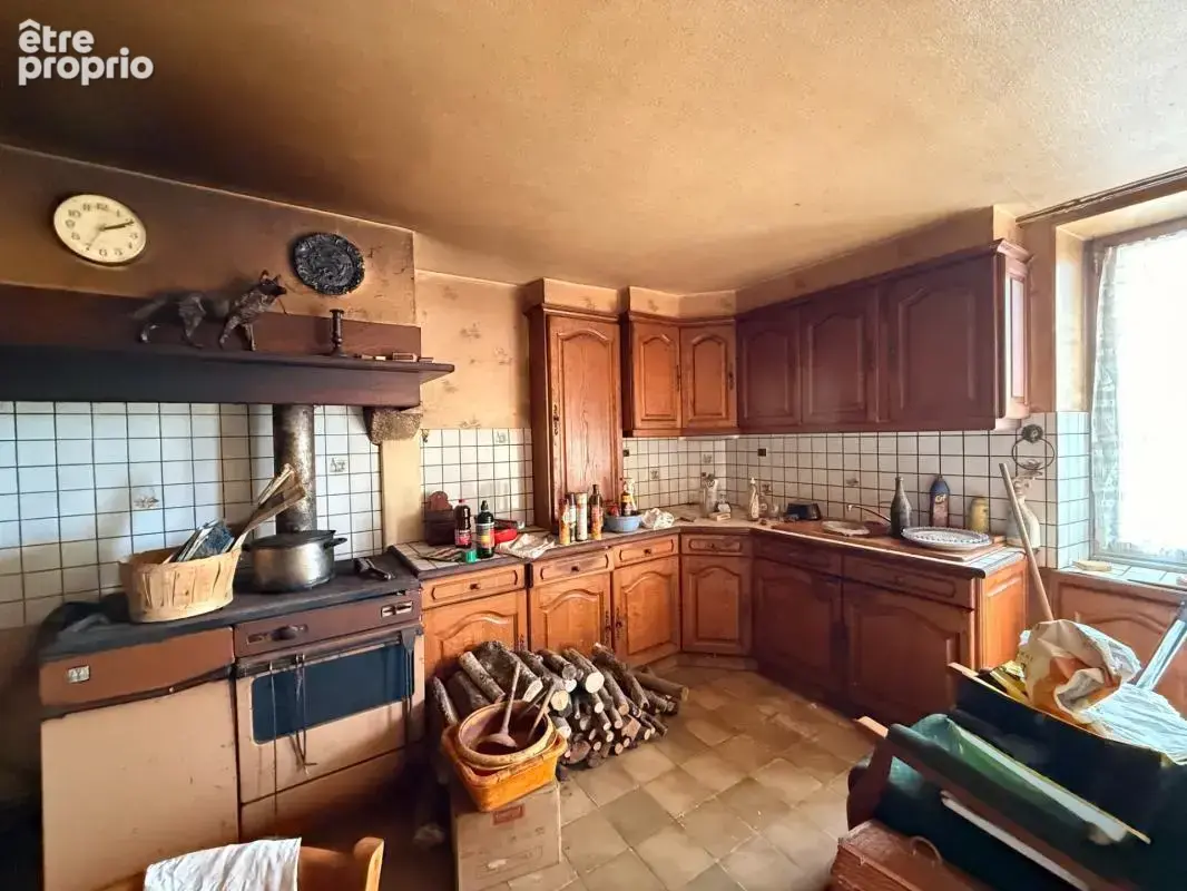 EN EXCLUSIVITE ! Propriété 2 maisons + dépendances sur 4700 m2 de terrain (ou 1ha8 si nécessaire) 88 000 € - photo 8