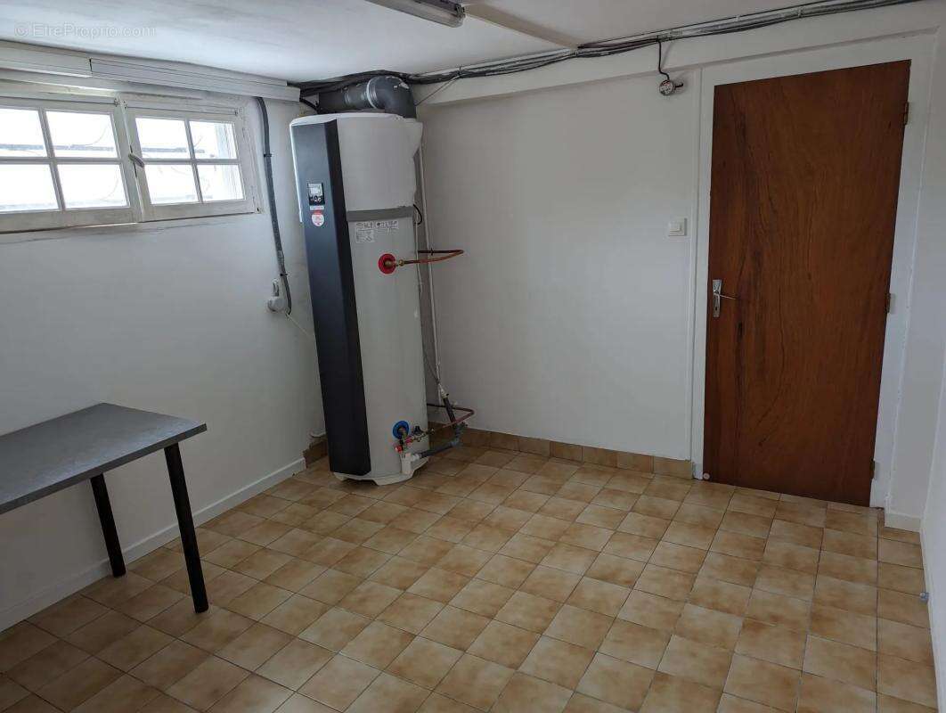 Maison à POMMERIT-LE-VICOMTE