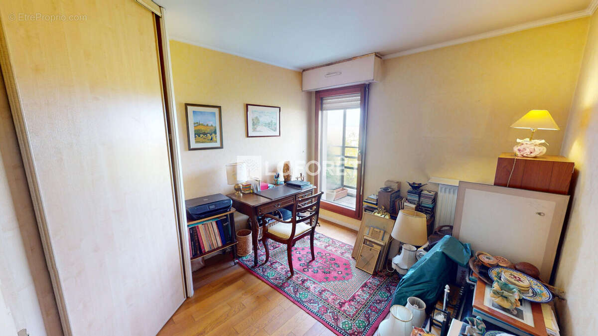 Appartement à RUEIL-MALMAISON