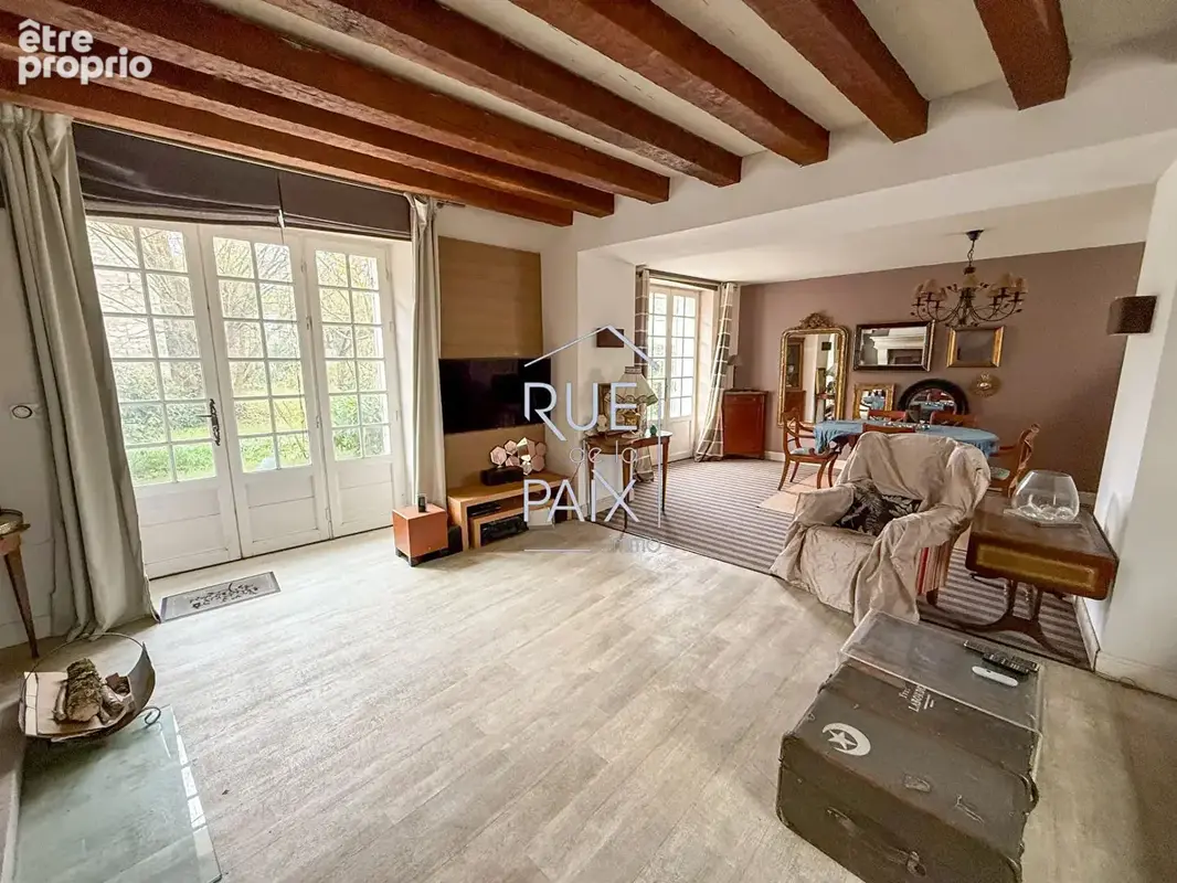 Maison à SAINT-GERVAIS-LES-TROIS-CLOCHERS