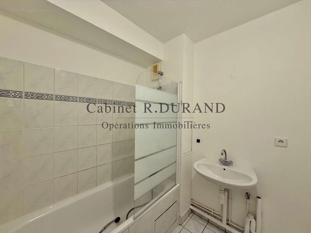 Appartement à COLOMBES