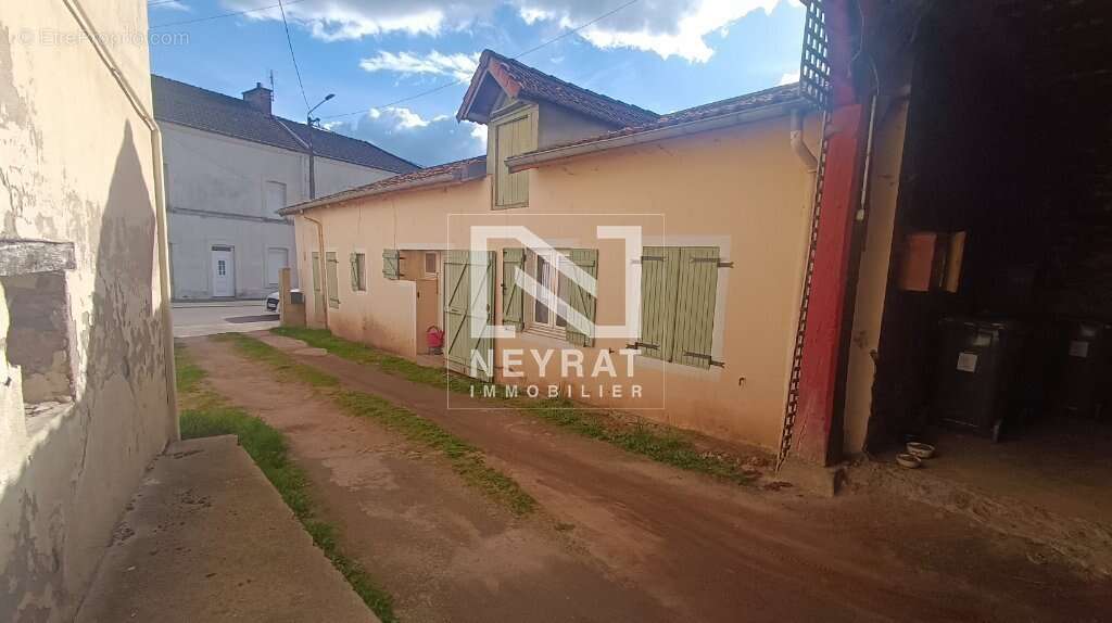 Maison à LE CREUSOT