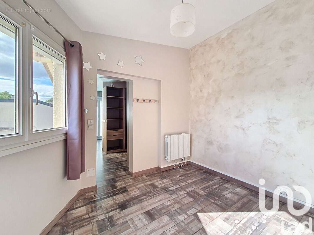 Photo 5 - Maison à VILLIERS-LE-BACLE