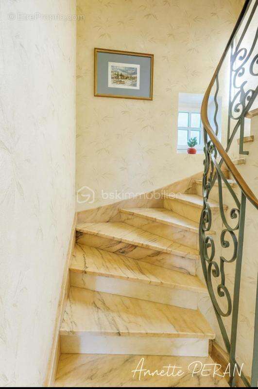 Maison à PLONEOUR-LANVERN