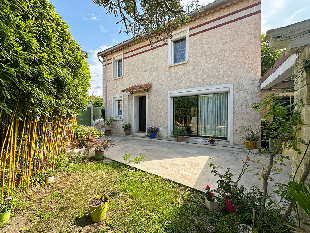 Maison à SAUSSET-LES-PINS