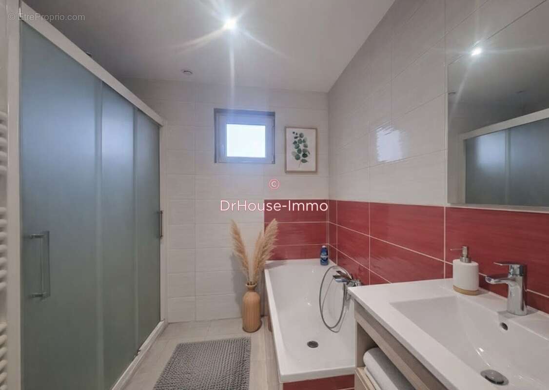 Maison 140 m² à Luc-La-Primaube  - photo 14