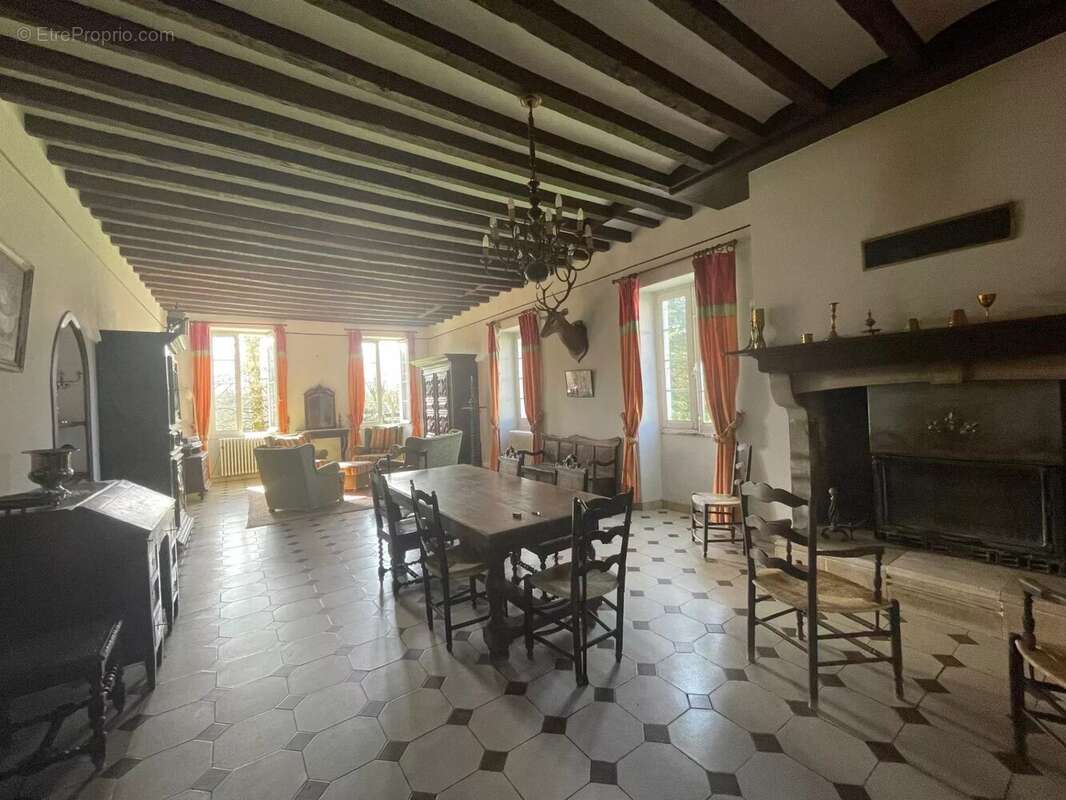 Maison à NAVARRENX