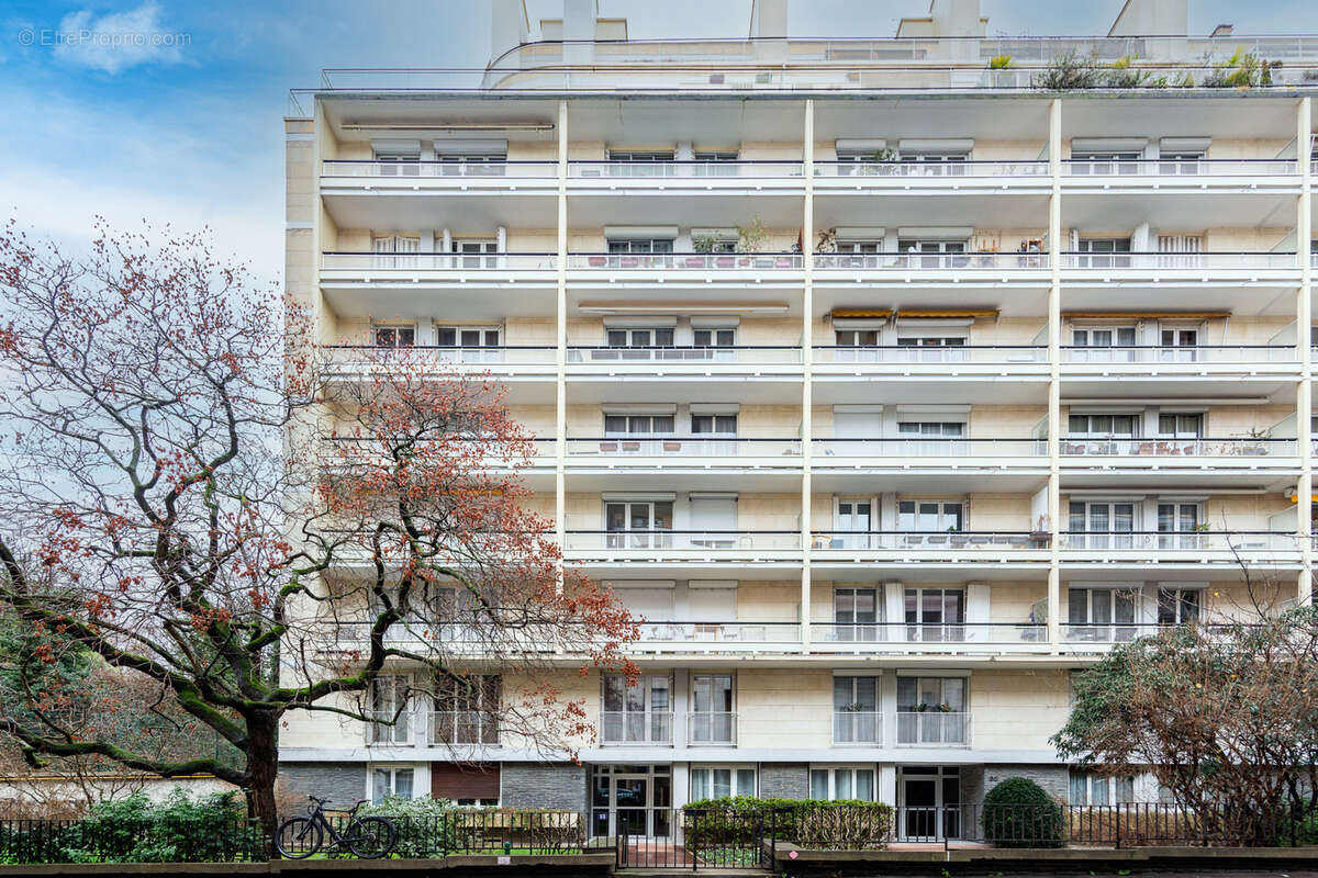 Appartement à PARIS-12E
