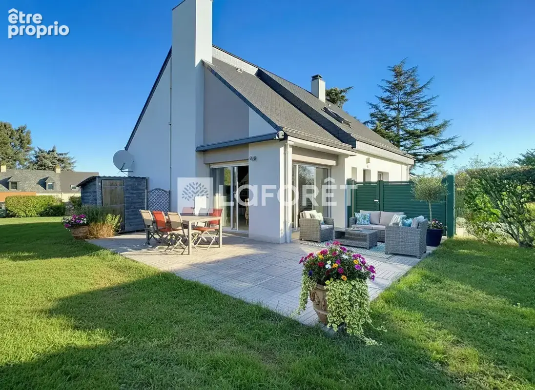 Maison à LASSY