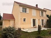 Maison à SAINT-CREPIN-IBOUVILLERS