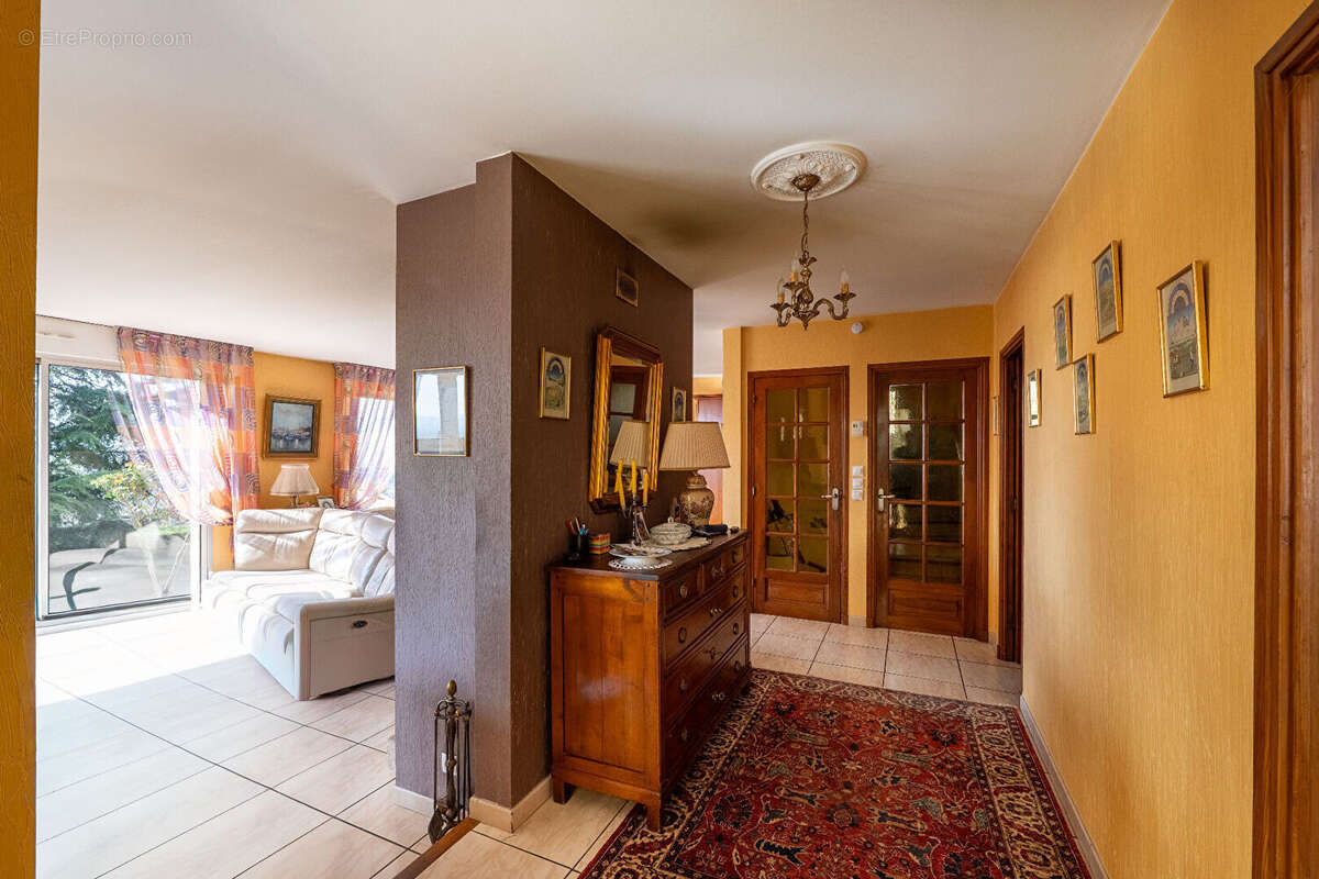 Maison à MEZEL