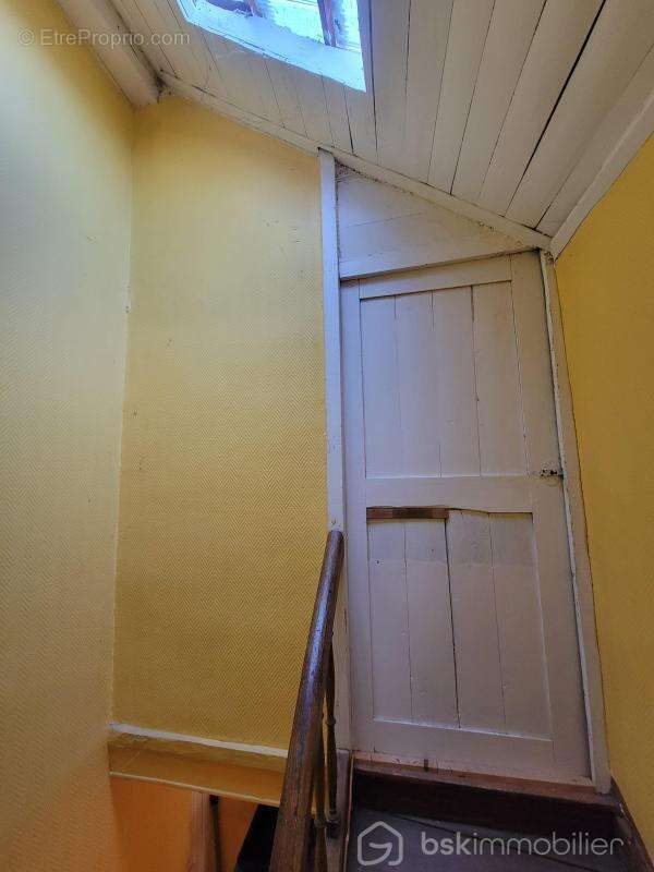 Maison à CHATELLERAULT