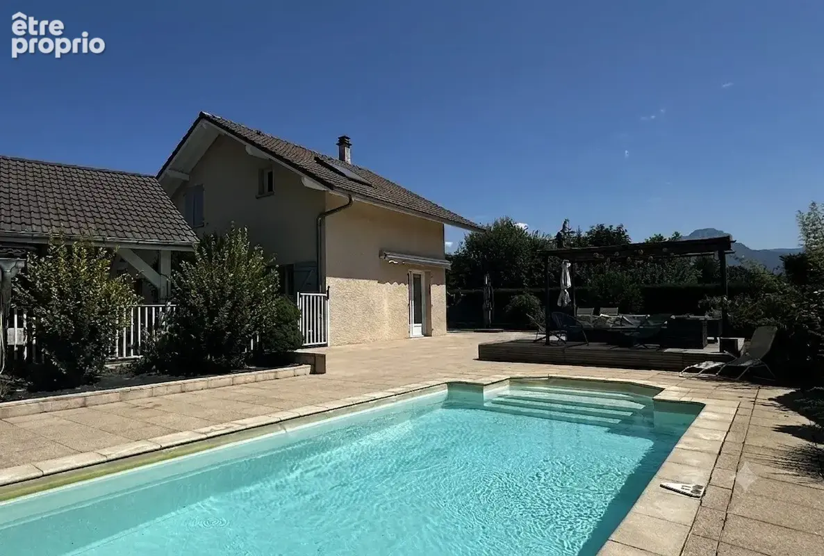 Maison à GROISY