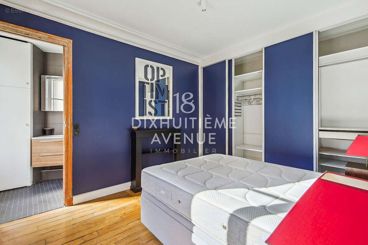 Appartement à PARIS-18E