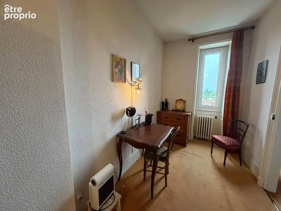 HAUTE VIENNE -Sympathique maison de bourg avec terrasse et jardin, à Chateauponsac (87290). - photo 11
