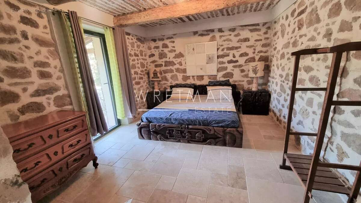 Maison à LA MOTTE
