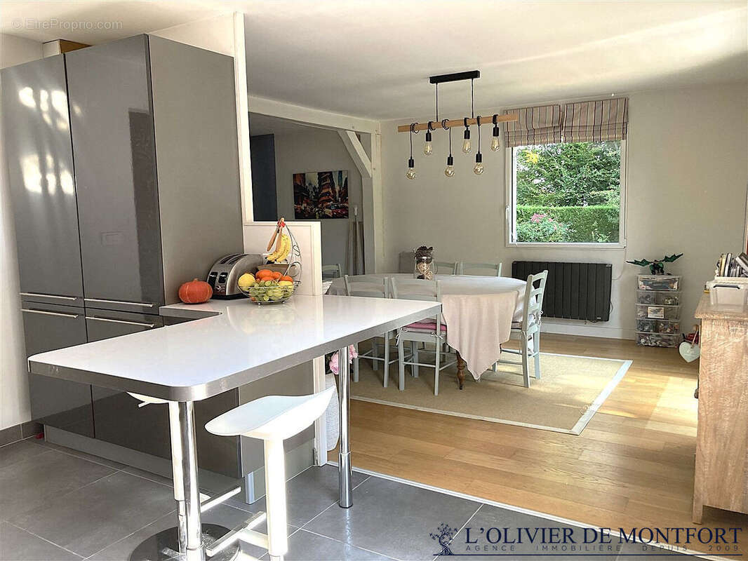 Maison à MONTFORT-L&#039;AMAURY