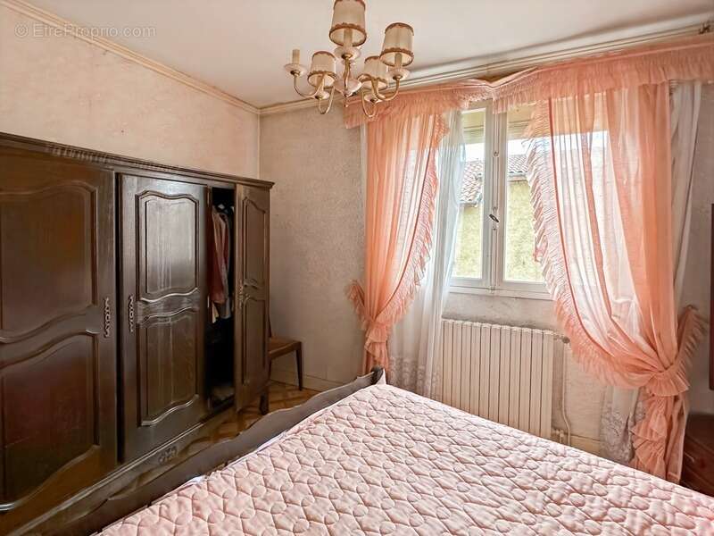 Maison à vendre 6 pièces EAUZE (32) - 140 m2 de surface habitable - Terrain 302 m2 - Possibilité de logements locatifs - photo 17