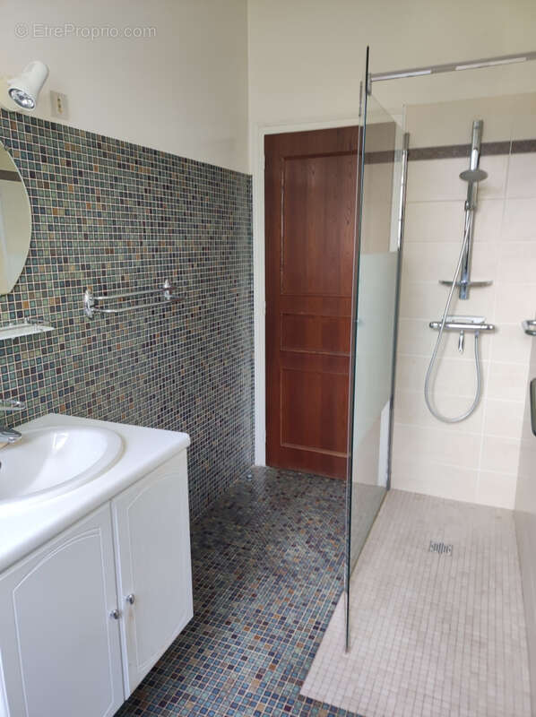 Maison à SAINT-YRIEIX-LA-PERCHE