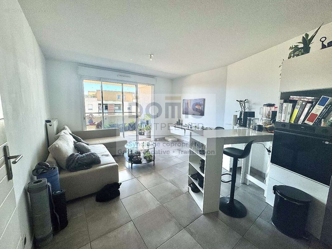 Appartement à LATTES