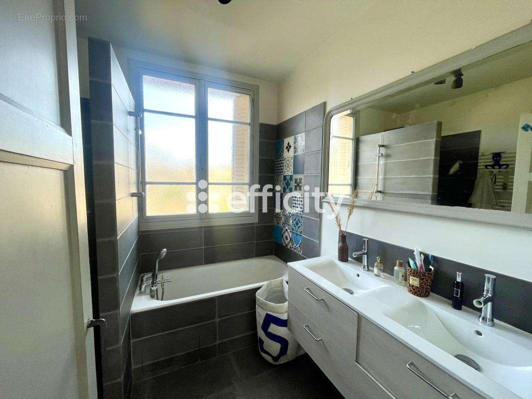 Maison à VERSAILLES