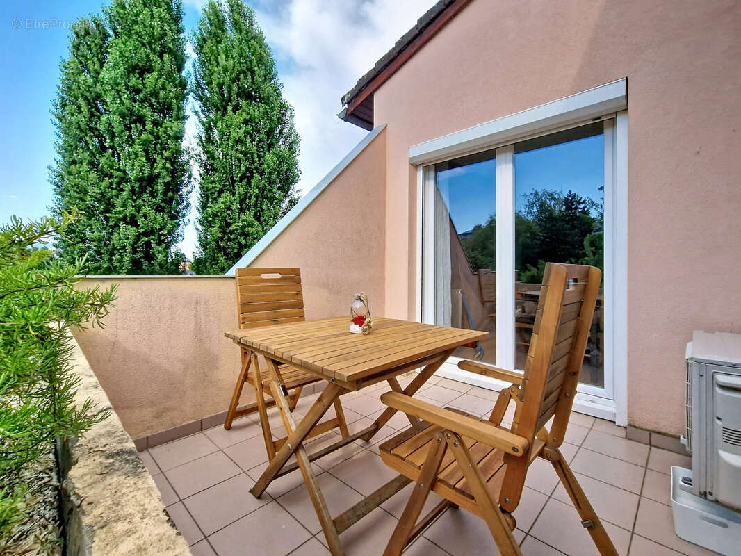 Appartement à GIERES