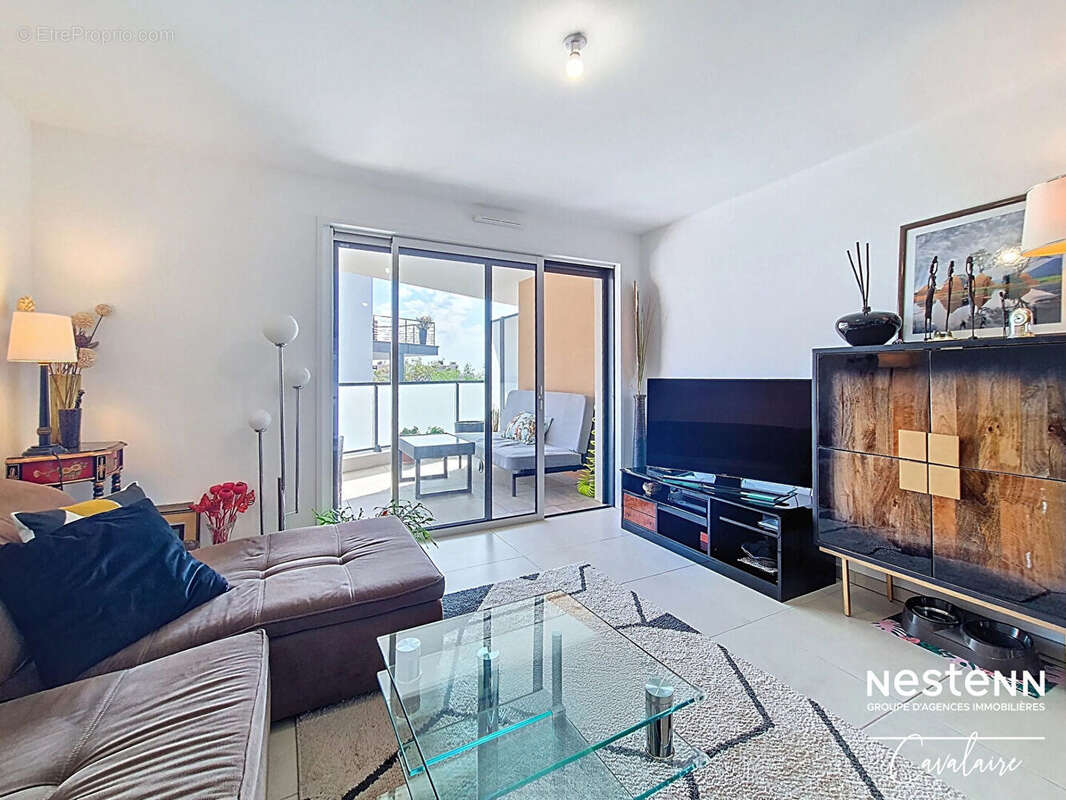 Appartement T3 de 62m2 avec garage à Cavalaire-sur-mer ? Plage à Pied ! - photo 16