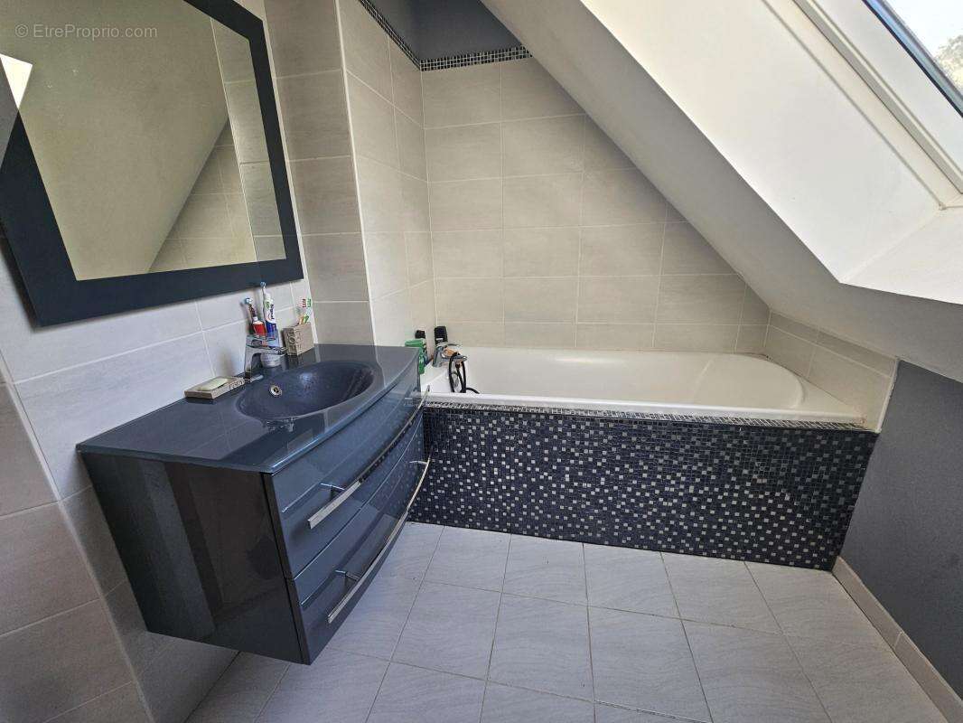 Maison à GRANDCHAMPS-DES-FONTAINES