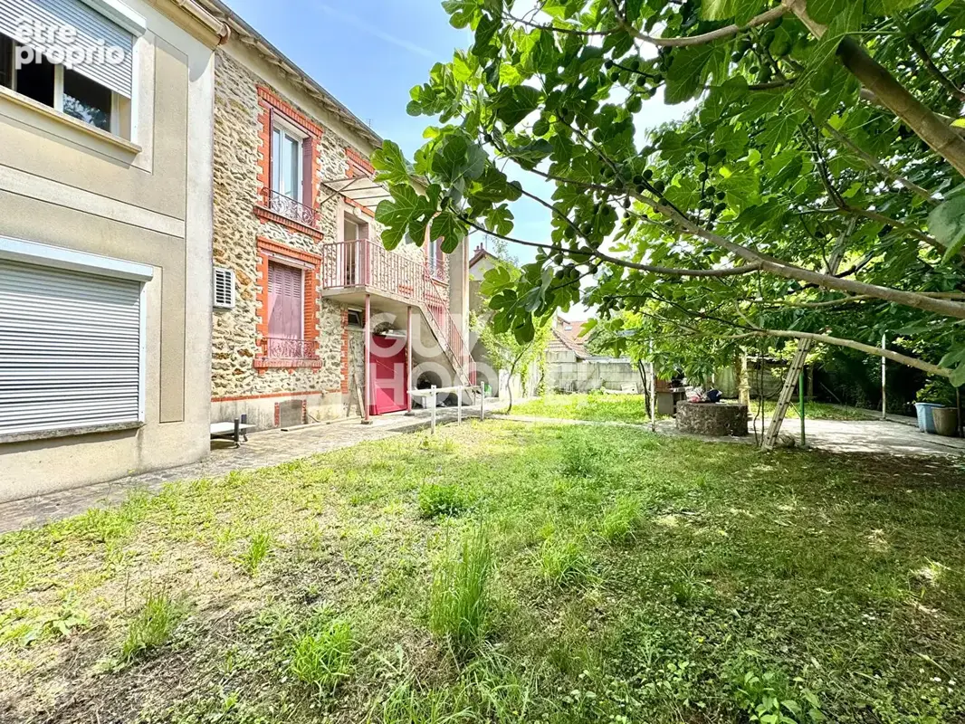 Immeuble Spécial investisseur Gretz Armainvilliers 270 m2 - photo 2