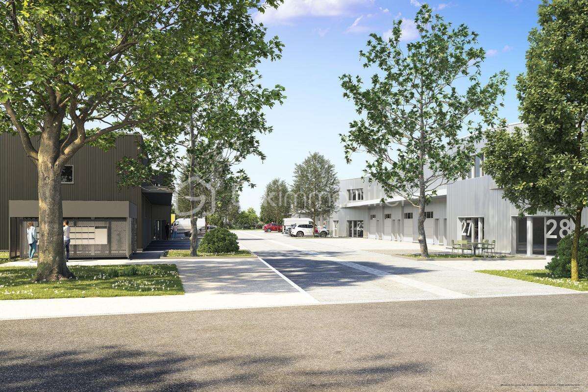 Commerce à VALLIERES