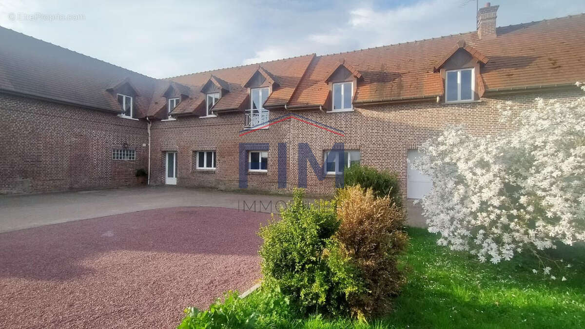 Special investisseur : immeuble  a vendre composé 3  appartements - photo 2