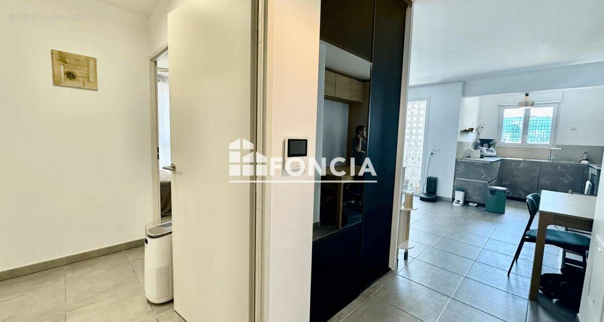 Appartement à MARSEILLE-2E