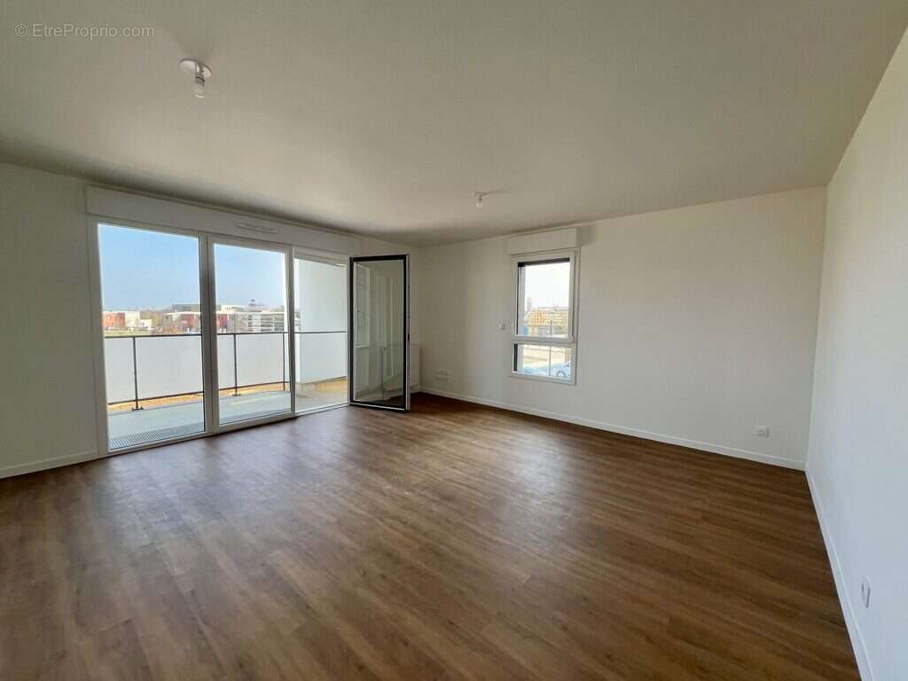 Appartement à VERSON