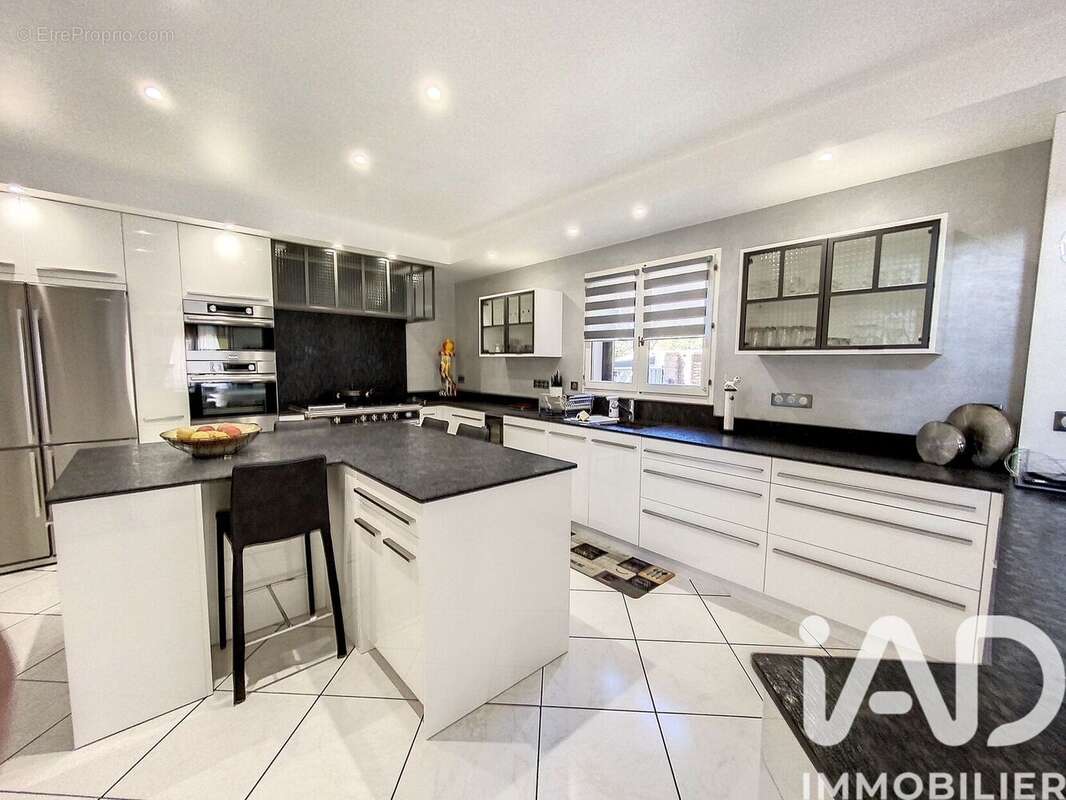 Photo 3 - Maison à SAINT-DENIS