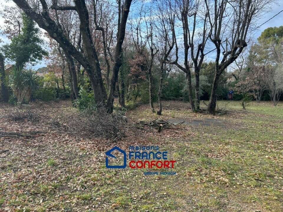 Terrain à DRAGUIGNAN