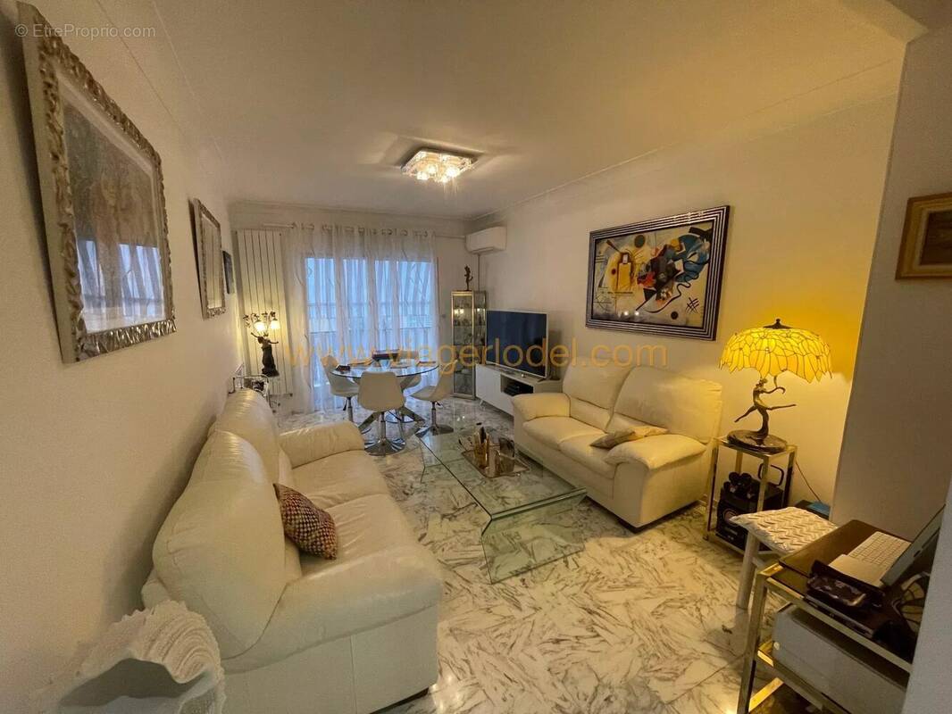 Appartement à BEAULIEU-SUR-MER