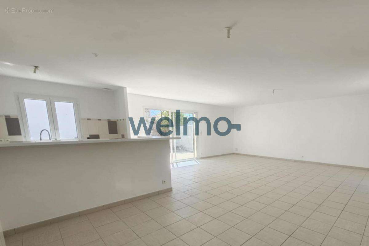 Maison à SAINT-CHRISTOPHE