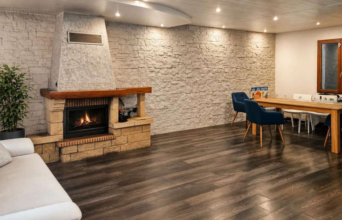 Maison de 4 pièces de 100 m² à Braud-et-Saint-Louis - photo 4