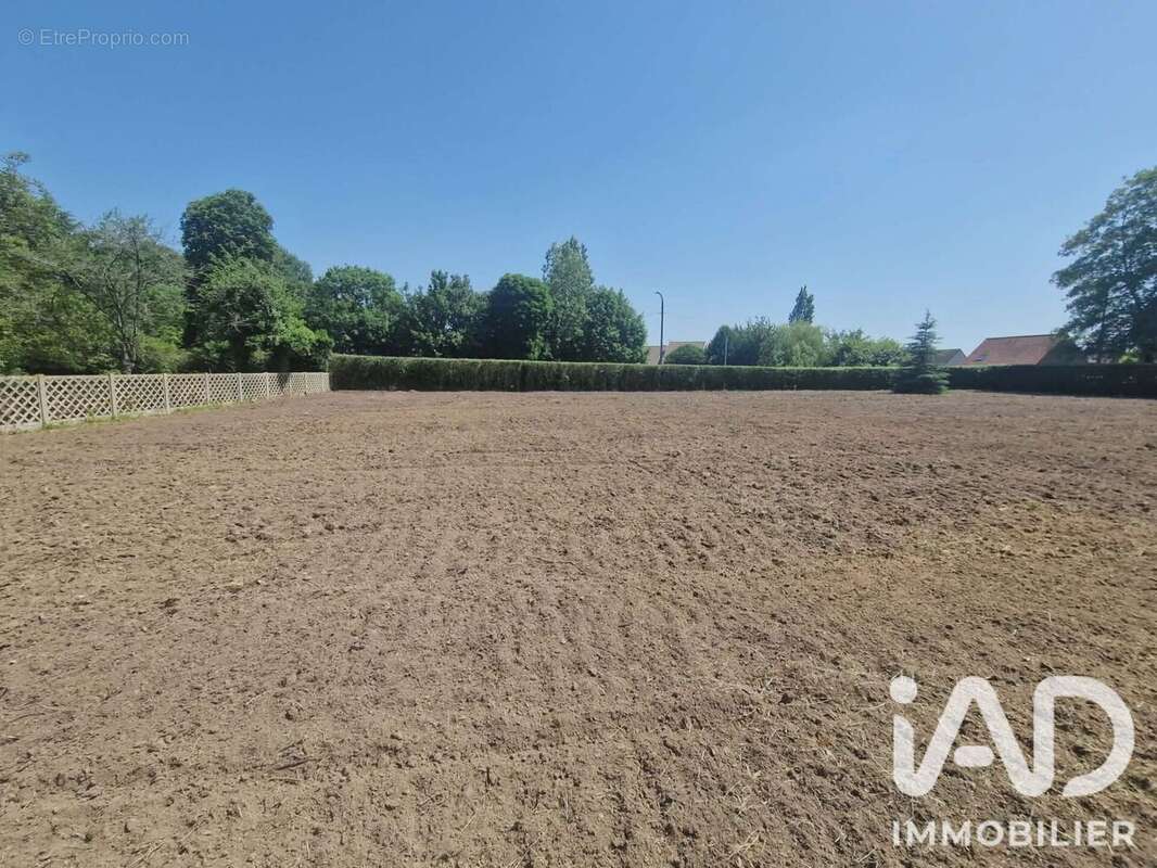 Terrain 800 m² à Mazingarbe  - photo 2