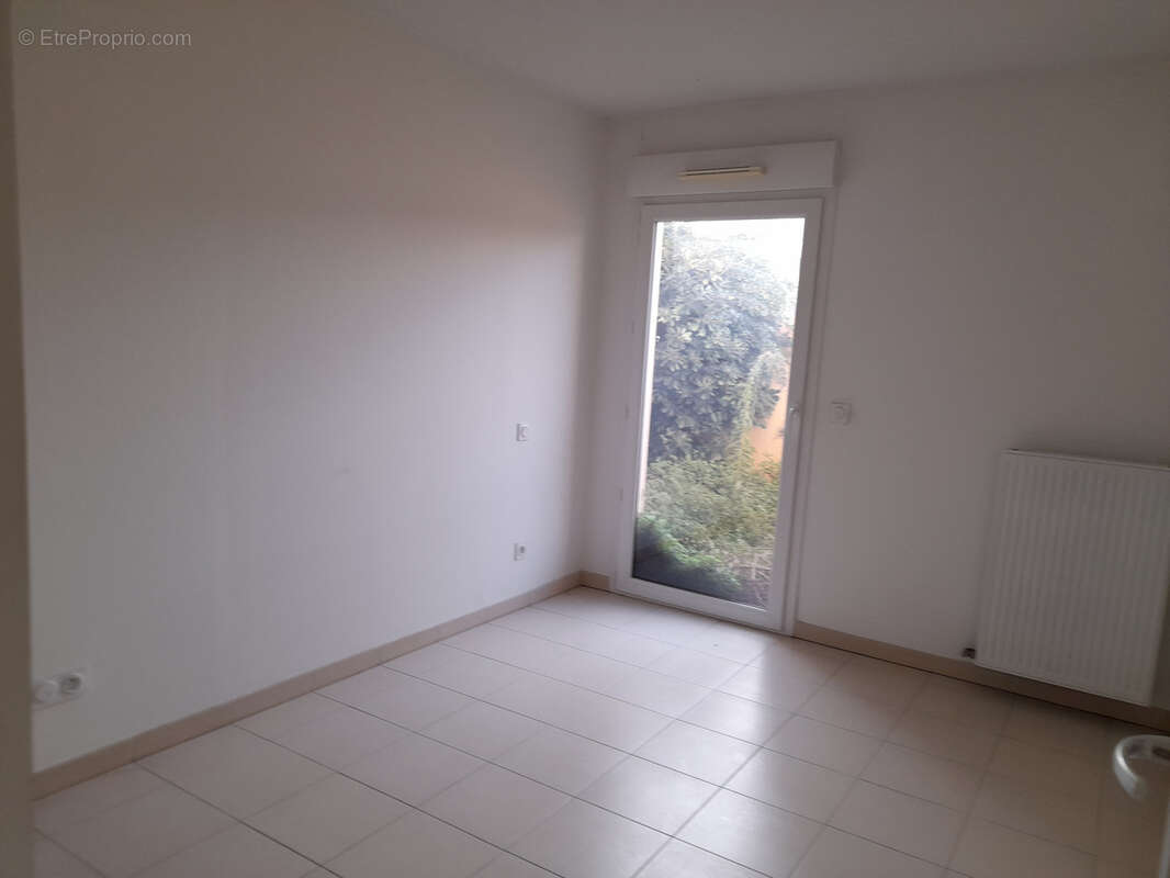 Appartement à PUGET-SUR-ARGENS