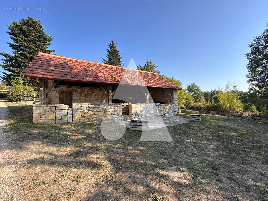 Maison à FRANCOULES