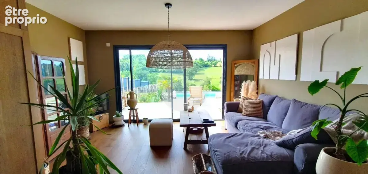 Maison 5 pièces 94 m² à vendre à Chambost-Longessaigne (69770) - photo 5