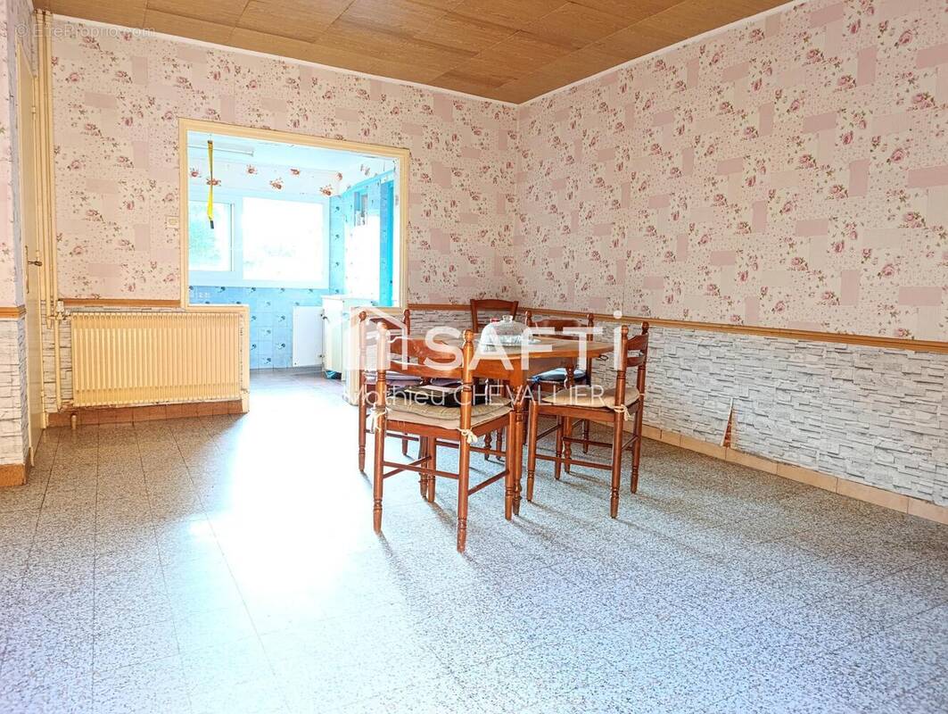 Photo 1 - Maison à QUESNOY-LE-MONTANT