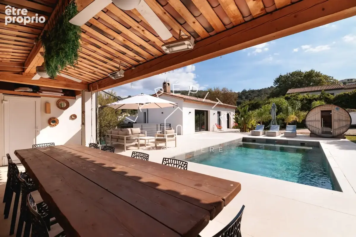 PÉGOMAS   Villa coup de cœur rénovée avec piscine   Calme absolu - photo 12