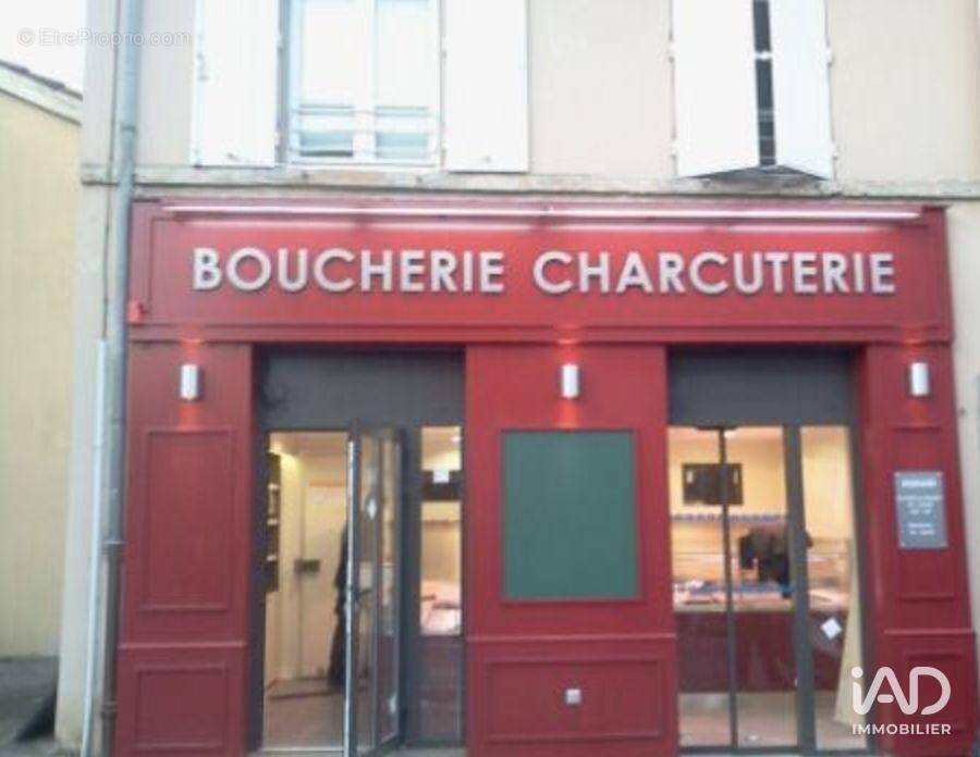 Photo 1 - Commerce à SAINT-GILLES